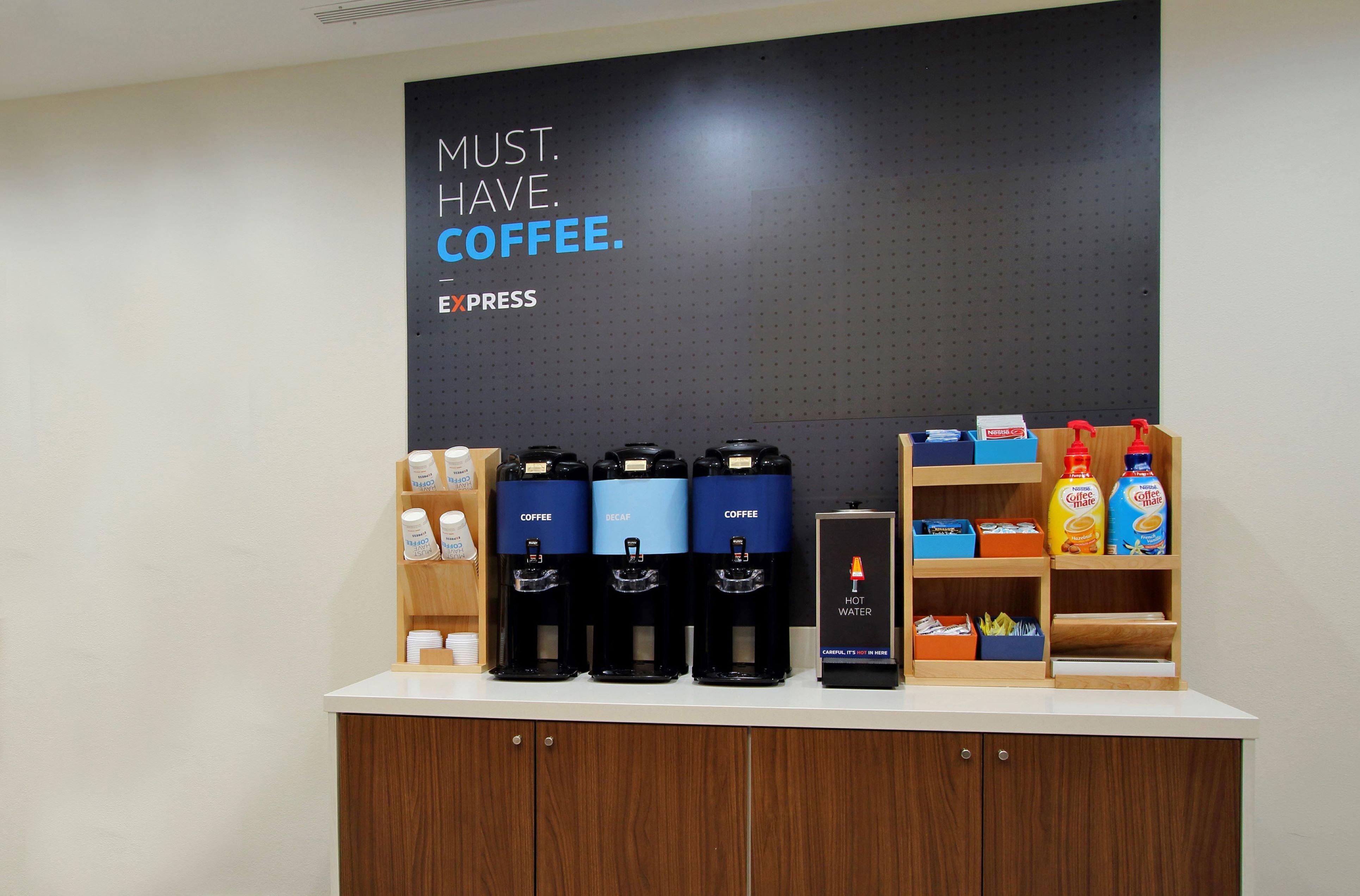 Holiday Inn Express Williamsburg By Ihg Exterior foto